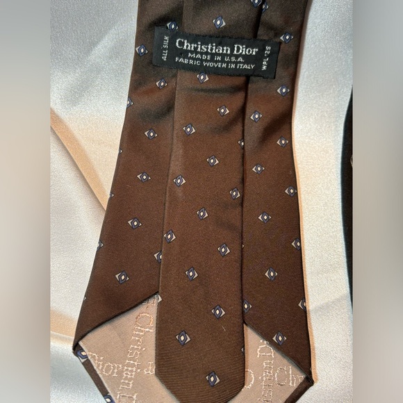 EUC Christian Dior Monsieur VINTAGE Neckties 100% Italian Silk Tie-sold as Set - Picture 3 of 7